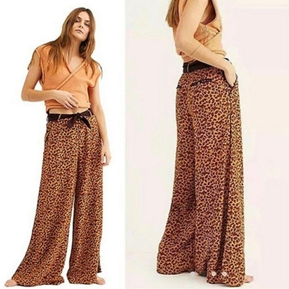 NWT Free People Bennie Animal Print Wide Leg Pants - Picture 1 of 14